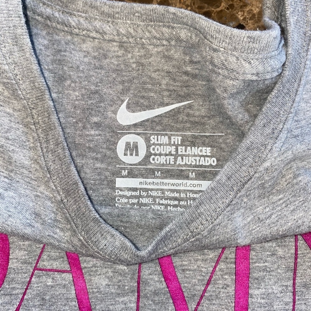 Nike Tee - Picture 2 of 2